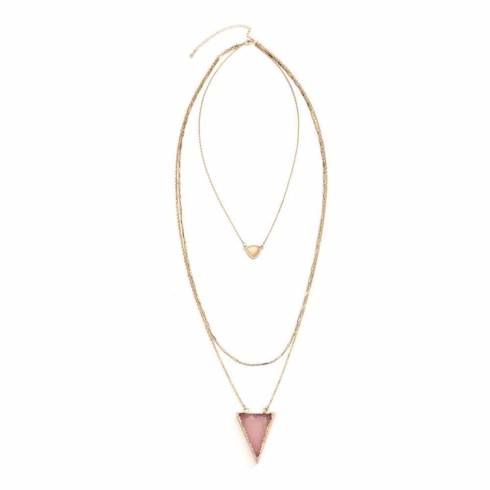 Gold tone 3 strand pink necklace (2)